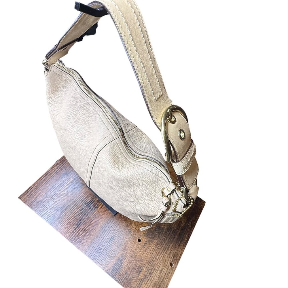 Coach 2007 Oversized Soho Hobo Bag - Picture 3 of 15